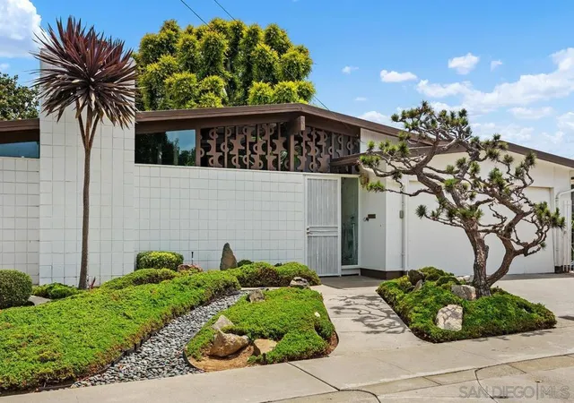 Homes for sale in San Diego, CA | 4473 Charger Blvd, San Diego, CA 92117 | MLS# 260016087SD