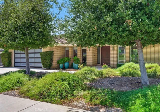 Homes for sale in Riverside, CA | 5931 Copperfield, Riverside, CA 92506 | MLS# IV26140104