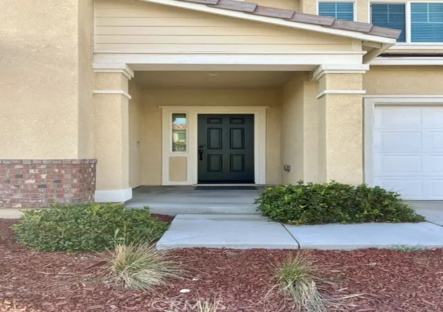 Photo 2 of Single family home for sale at 264 Tanglewood Dr, Calimesa, CA 92320 | MLS# IG26139694 | Listing updated on 2026-09-12
