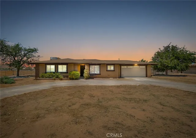 1st image of 15420 Apache, Apple Valley, CA 92307 | MLS# CV26144210