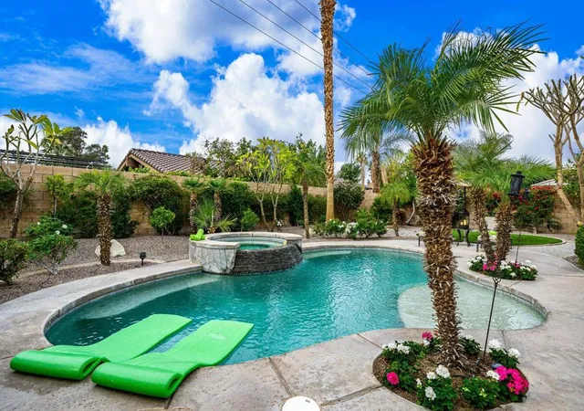 3rd image of 43309 Parkway Esplanade W, La Quinta, CA 92253 | MLS# 219149877DA
