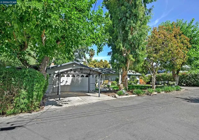 Homes for sale in Concord, CA | 5230 Concord Blvd, Concord, CA 94521 | MLS# 41140328