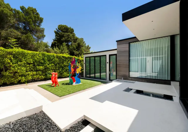 Photo 2 of Single family home for sale at 590 Haynes Ave, Beverly Hills, CA 90210 | MLS# P1-27838 | Listing updated on 2026-09-12