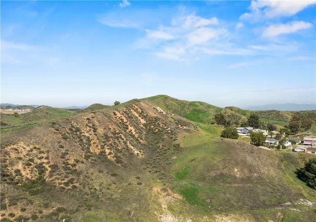 3rd image of 0 Lomita Dr, Castaic, CA 91384 | MLS# SR26144296