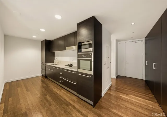 5th image of 6250 Hollywood Blvd #4M, Los Angeles, CA 90028 | MLS# OC26140214