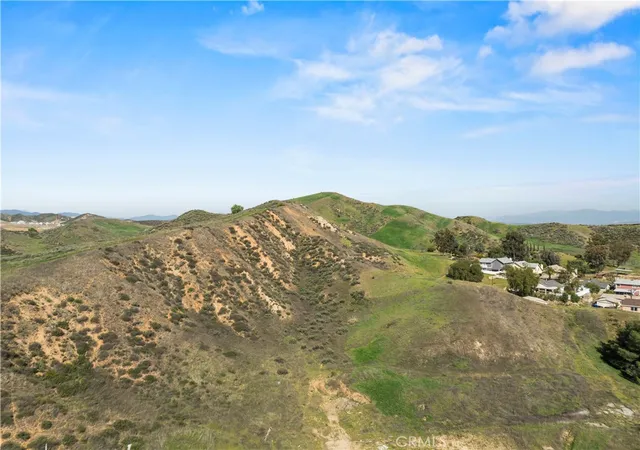 1st image of 0 Silver St, Castaic, CA 91384 | MLS# SR26144306