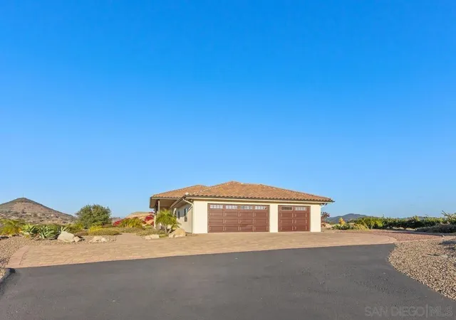 Photo 3 of Sale Pending at 10881 Mystery Mountain Rd, Valley Center, CA 92082 | MLS# 260016110SD | Listing updated on 2026-10-07