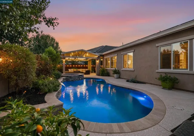 Homes for sale in Brentwood, CA | 1945 Muirwood Loop, Brentwood, CA 94513 | MLS# 41140341