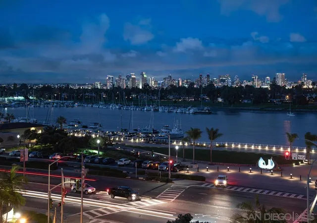2nd image of 1810 Avenida Del Mundo, Coronado, CA 92118