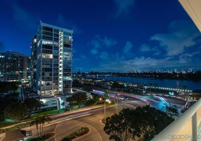 5th image of 1810 Avenida Del Mundo, Coronado, CA 92118
