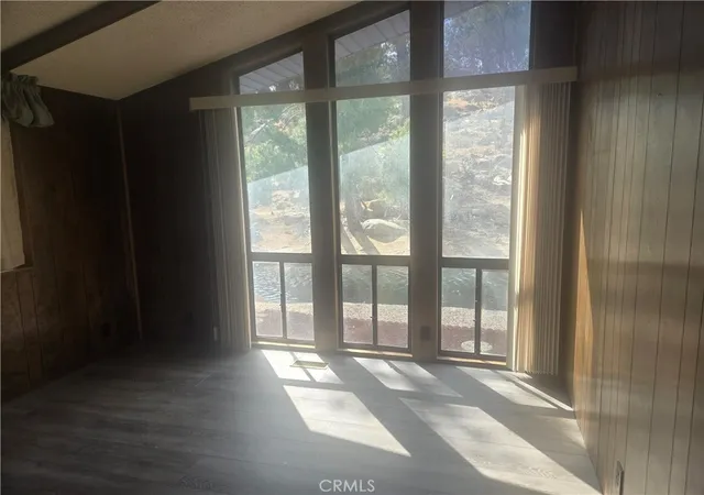 Photo 3 of Manufactured home for sale at 5001 Florida #381, Hemet, CA 92545 | MLS# CV26144398 | Listing updated on 2026-09-20