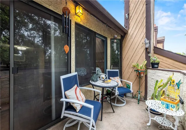 Homes for sale in Newhall, CA | 24835 Apple St #F, Newhall, CA 91321 | MLS# SR26144341