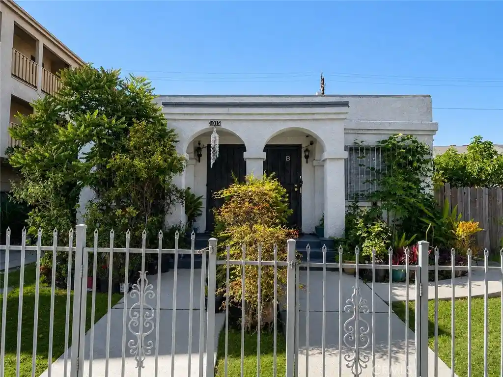 Photo 1 of Multi family home for sale at 1015 Dawson Ave, Long Beach, CA 90804 | MLS# PW26142273 | Listing updated on 2026-08-27