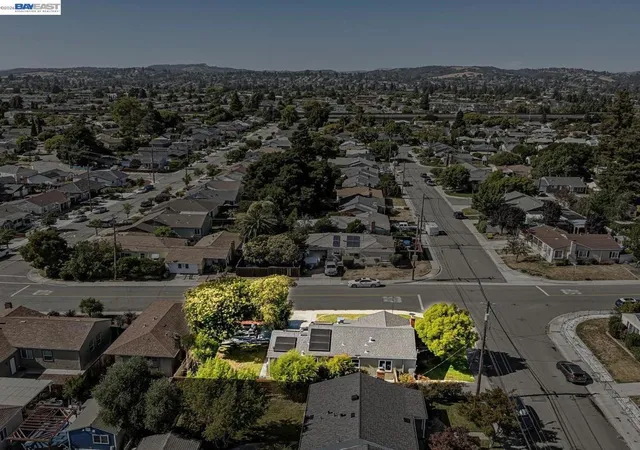 Homes for sale in Castro Valley, CA | 2107 Lessley Ave, Castro Valley, CA 94546 | MLS# 41140346