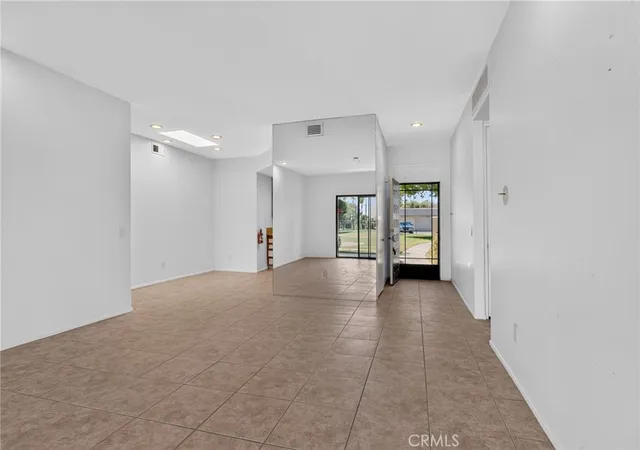 Photo 4 of Condo for sale at 28862 Isleta Ct, Cathedral City, CA 92234 | MLS# PW26144458 | Listing updated on 2026-09-30