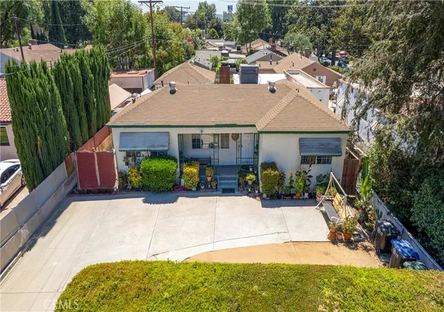 image of 426 Sonora Ave, Glendale, CA 91201 | MLS# GD26142714