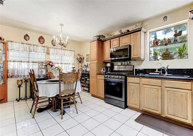 image of 426 Sonora Ave, Glendale, CA 91201 | MLS# GD26142714