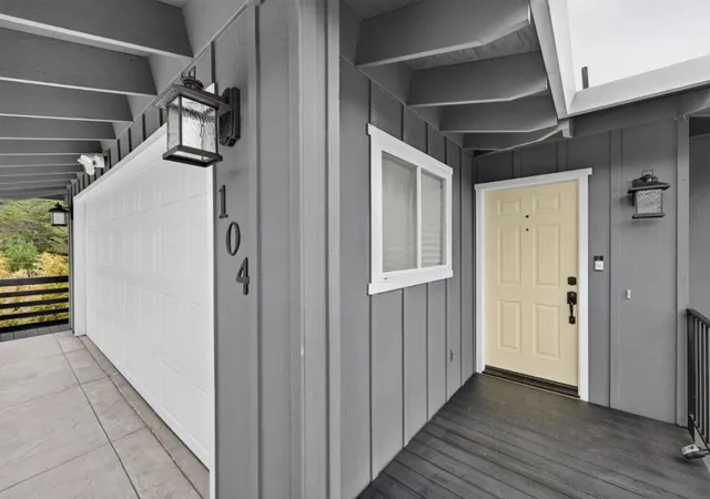 Photo 4 of Single family home for sale at 104 Vista Mar Ct, Aptos, CA 95003 | MLS# ML82051103 | Listing updated on 2026-10-12
