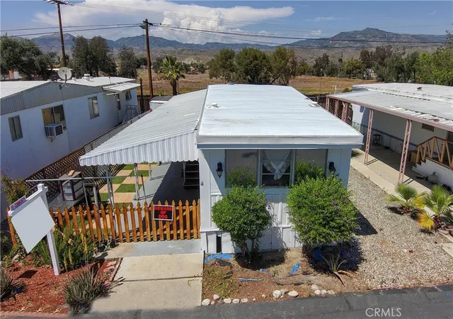Homes for sale in Hemet, CA | 25521 N Lincoln Ave #4, Hemet, CA 92544 | MLS# SW26144518