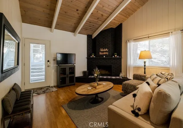 5th image of 29054 Alder Ter, Cedar Glen, CA 92321 | MLS# SR26144514