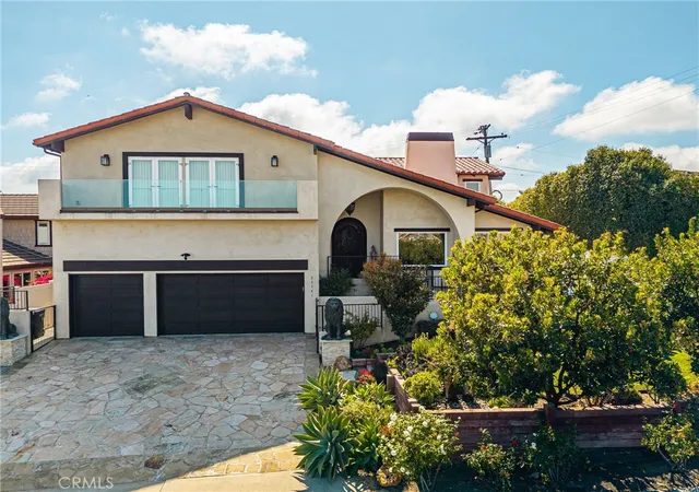 Photo 2 of Single family home for sale at 33741 Blue Lantern, Dana Point, CA 92629 | MLS# OC26142461 | Listing updated on 2026-10-03