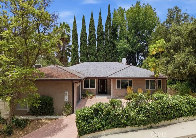 1st image of 15701 Royal Ridge, Sherman Oaks, CA 91403 | MLS# SR26144480