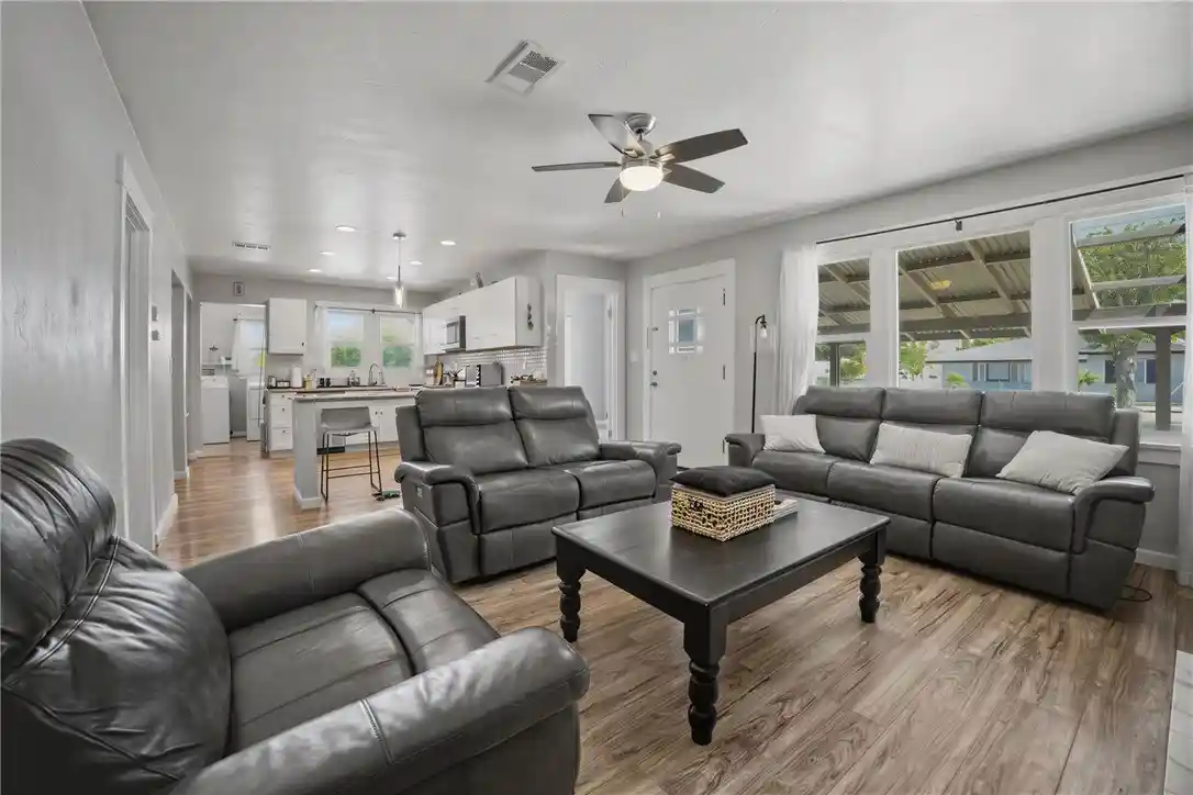 Photo 1 of Sale Pending at 505 E Mayberry Ave, Hemet, CA 92543 | MLS# SW26144459 | Listing updated on 2026-10-29
