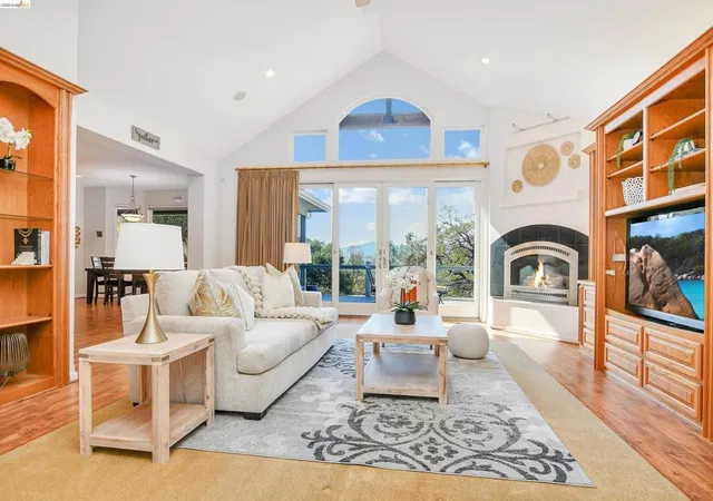 Photo 1 of Single family home for sale at 16096 Parkridge Ave, Sonora, CA 95370 | MLS# 41140356 | Listing updated on 2026-10-07