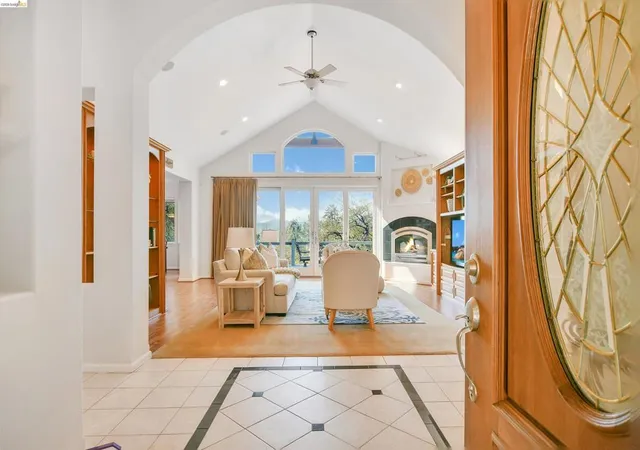 Photo 3 of Single family home for sale at 16096 Parkridge Ave, Sonora, CA 95370 | MLS# 41140356 | Listing updated on 2026-10-07