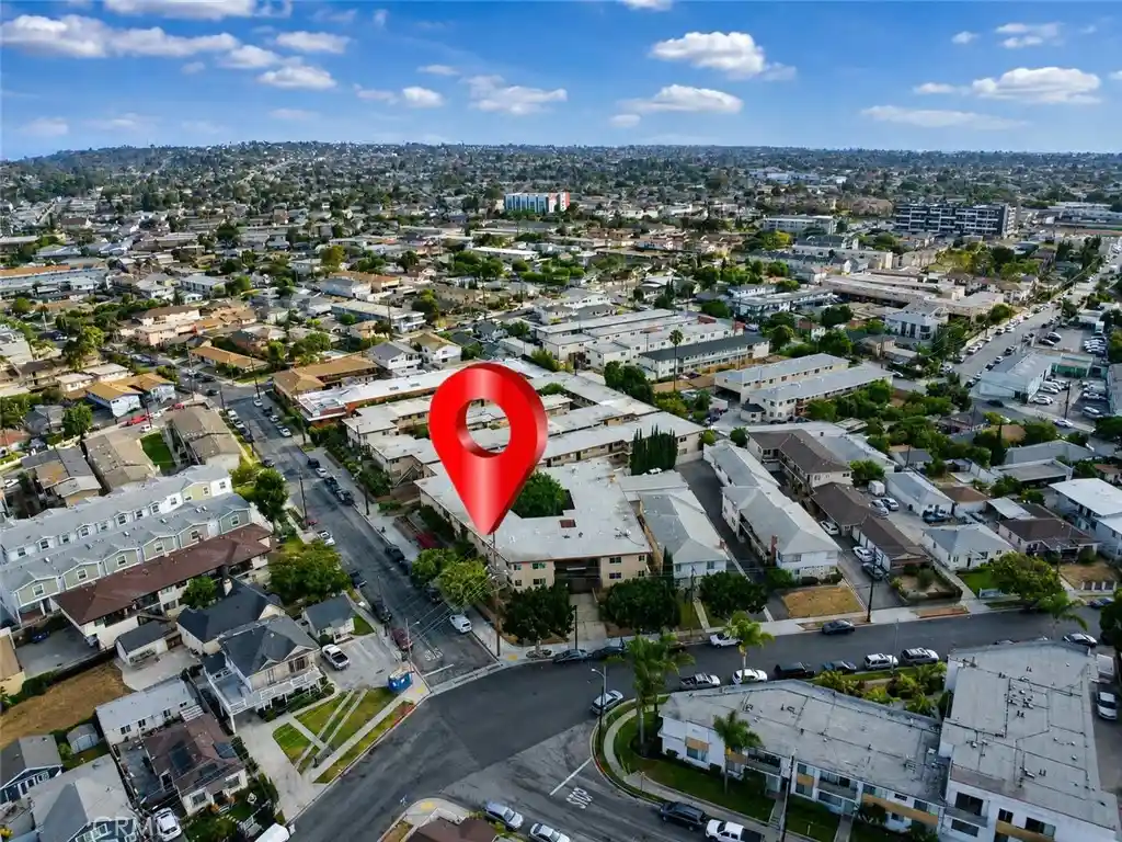 Listing Photo 1 - Condo for sale in 410 N Market St located at 410 N Market St, Inglewood, CA 90302 - Unit #17