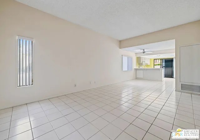 3rd image of 2400 Los Coyotes Dr, Palm Springs, CA 92264 | MLS# 26788509PS