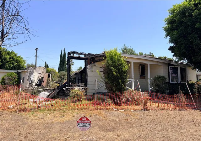 Homes for sale in Van Nuys, CA | 13455 Bassett, Van Nuys, CA 91405 | MLS# SR26144009