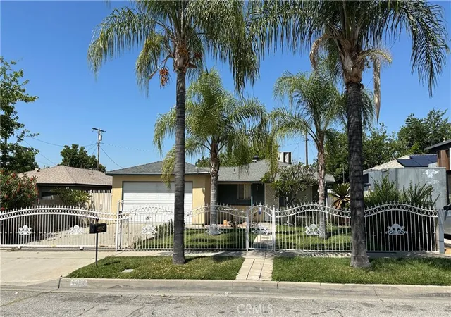 1st image of 1424 Lynwood Wy, Highland, CA 92346 | MLS# CV26144694