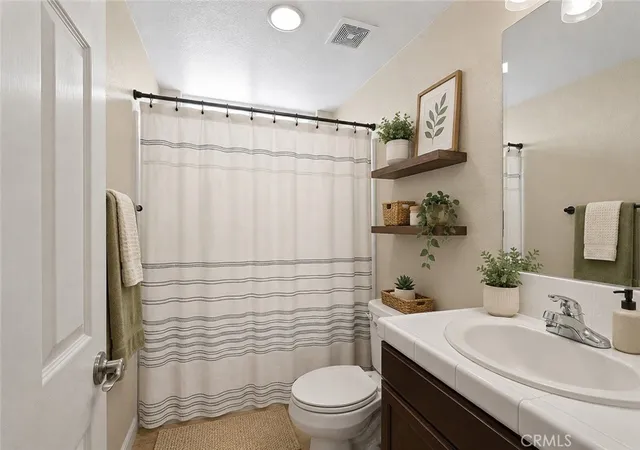 5th image of 38577 Pallas Ct, Palmdale, CA 93551 | MLS# SR26144733