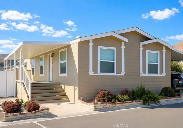 Photo 2 of Manufactured home for sale at 4080 Pedley Rd #39, Jurupa Valley, CA 92509 | MLS# PW26137317 | Listing updated on 2026-10-06