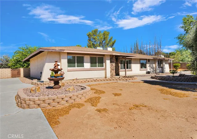 5th image of 20135 Eyota Rd, Apple Valley, CA 92308 | MLS# HD26144336