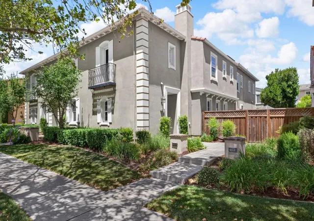 Homes for sale in San Ramon, CA | 7502 Stoneleaf Rd, San Ramon, CA 94582 | MLS# ML82052996