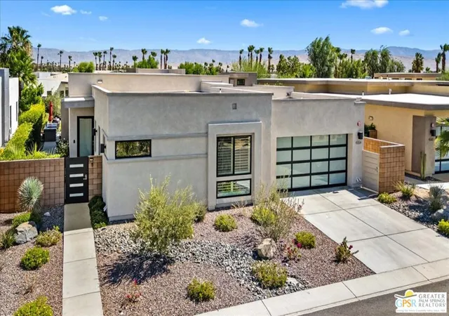 Photo 3 of Single family home for sale at 4559 Esplanade Ln, Palm Springs, CA 92262 | MLS# 26852109PS | Listing updated on 2026-10-06