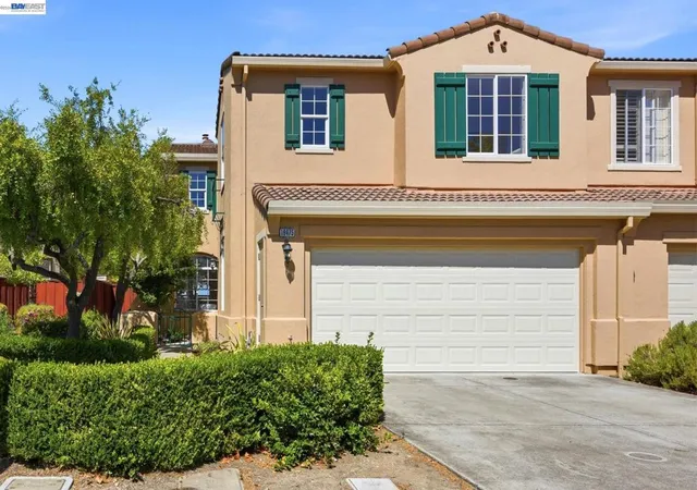 Homes for sale in Castro Valley, CA | 19475 Buren Pl, Castro Valley, CA 94552 | MLS# 41140382