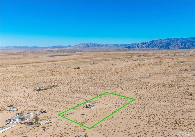2nd image of 70797 Dunlap Rd, Twentynine Palms, CA 92277 | MLS# JT26144827