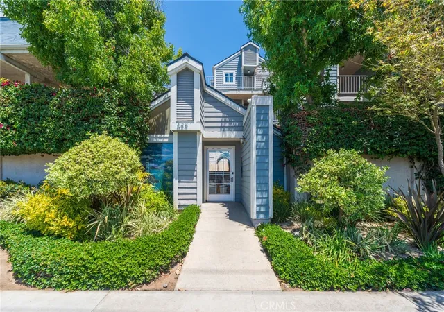 Homes for sale in Long Beach, CA | 628 Daisy Ave #225, Long Beach, CA 90802 | MLS# PV26144382