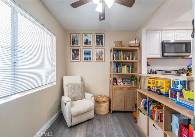 Homes for sale in Long Beach, CA | 628 Daisy Ave, Long Beach, CA 90802