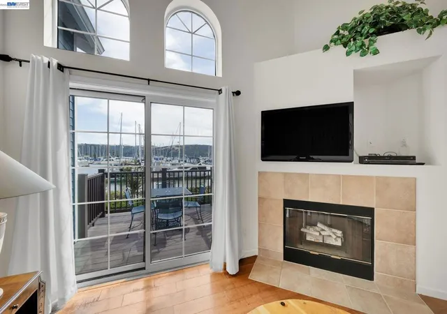 Homes for sale in Benicia, CA | 314 E E St, Benicia, CA 94510 | MLS# 41140385