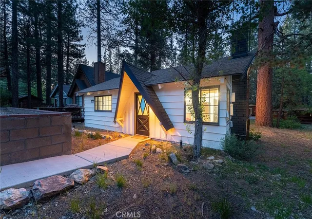 2nd image of 42540 Cedar Ave, Big Bear Lake, CA 92315 | MLS# SR26144834