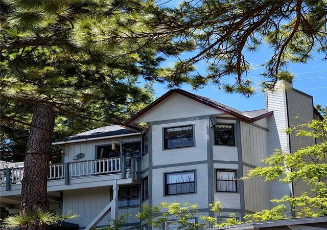 2nd image of 31563 Inspiration Dr, Running Springs, CA 92382 | MLS# TR26142834