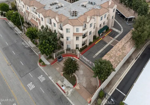 12th image of 130 S Barranca #305, West Covina, CA 91791 | MLS# SR26144844