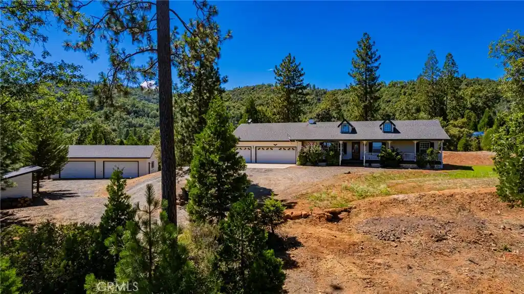 Single family home for sale at 53235 Finegold Crk Ct, North Fork, CA 93643 | MLS# FR26144874