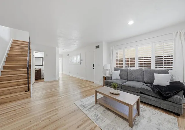 Homes for sale in Chula Vista, CA | 1450 Melrose Ave, Chula Vista, CA 91911