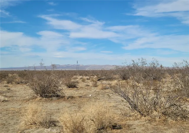 4th image of 0 South St, Phelan, CA 92371 | MLS# HD26144883