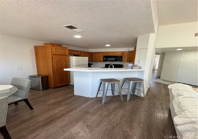 Homes for sale in Corona, CA | 2548 Avenida Del Vista #T 202, Corona, CA 92882 | MLS# SW26144919